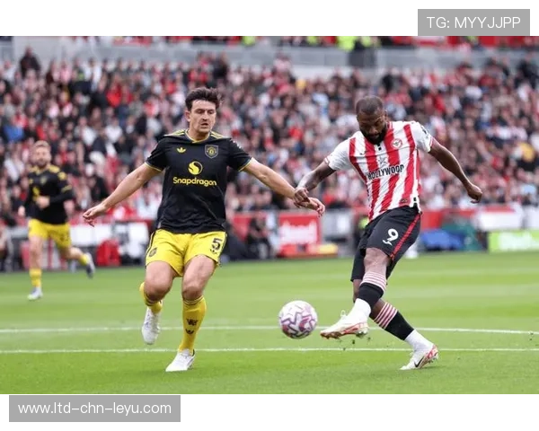 布伦特福德长传反推直指身后