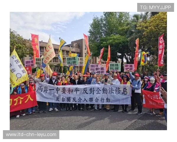 逆境中的团队配合：哪队战术调整最成功？，逆境 突破