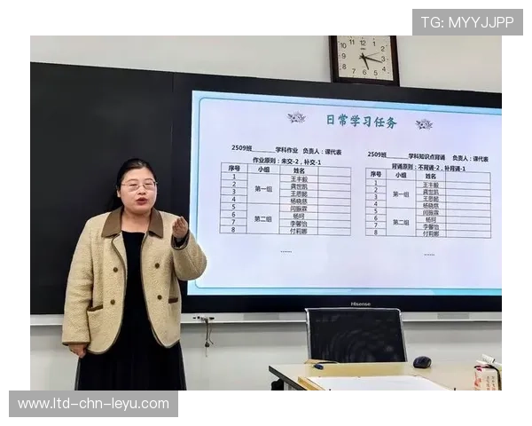 琜员如何通过录像复盘与数据分析持续优化技战术细节，拍摄复盘